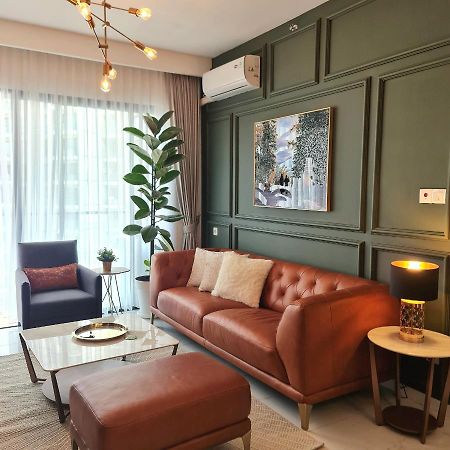 3Br Sky House Bsd Apartment Brandnew And Cozy Samporo Exterior photo